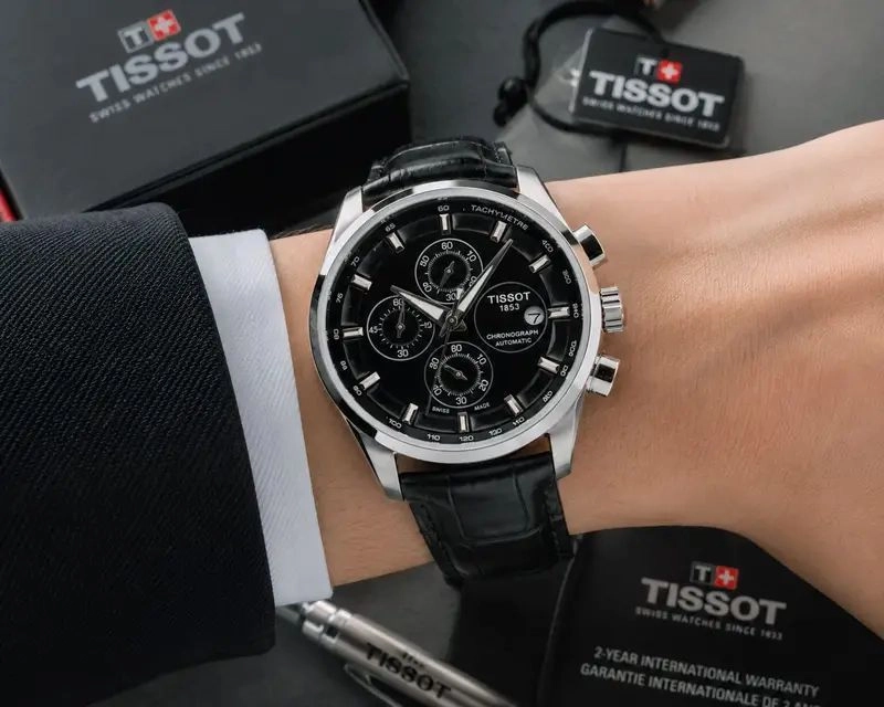 Tissot Couturier Date black Chronograph 2