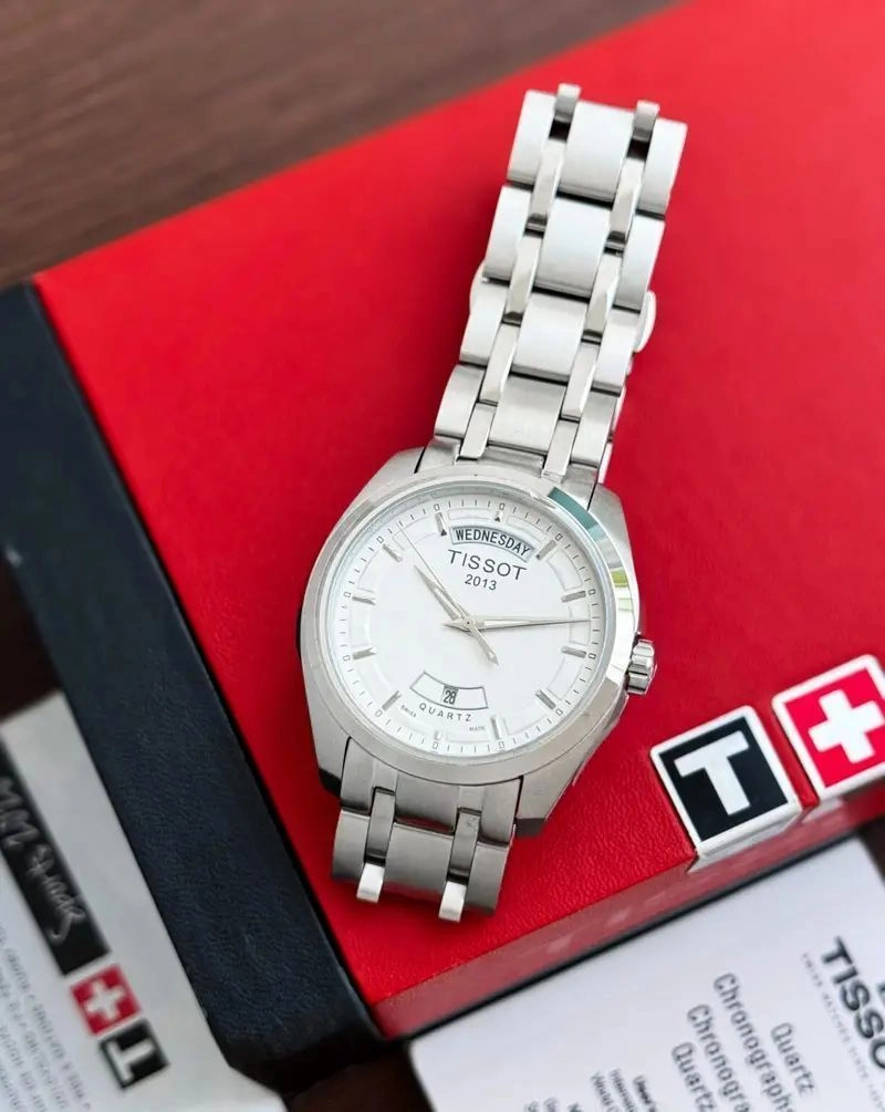 Tissot Day-Date 1853 3