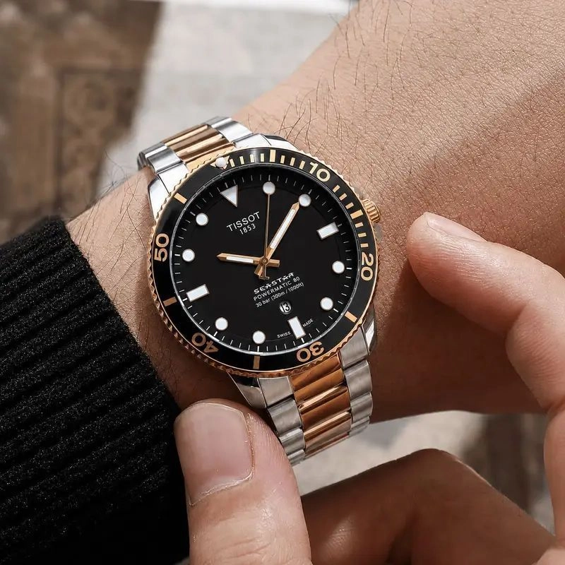 Tissot Seastar Quartz 43mm Black Dial 4