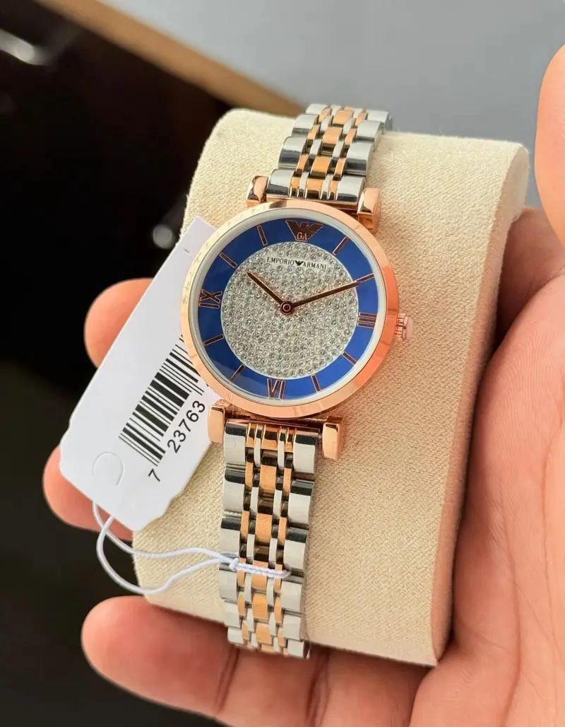 Emporio Armani Blue Diamond-Style Dial 6