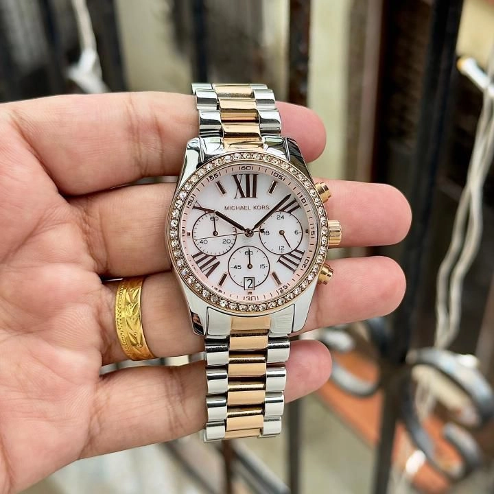 Michae_el Kors Lexington Chronograph womens 2 ton copper white 1