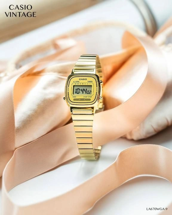 Casio Womens Vintage LA670 GOLD 3