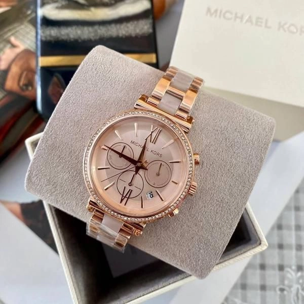 Michael_l Kors Sofie 1
