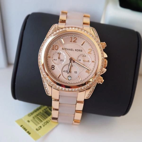 Michael_l Kors Blair 1