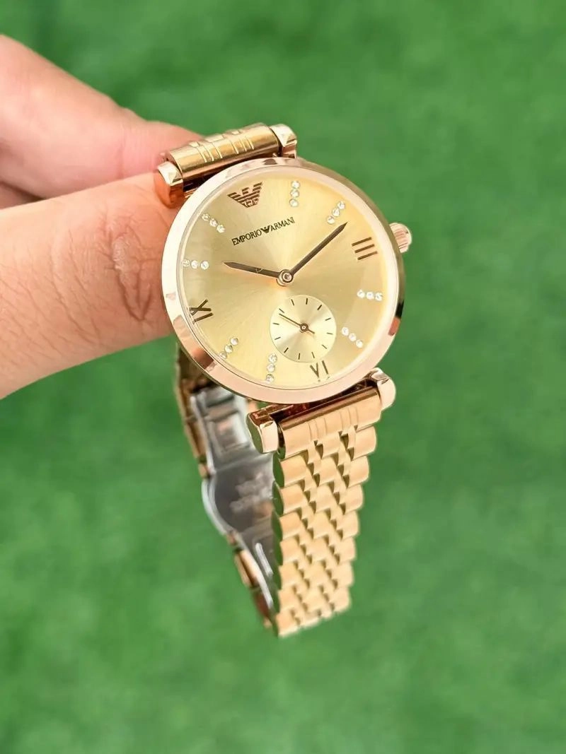 Emporio Armani Slim Golden Dial 6