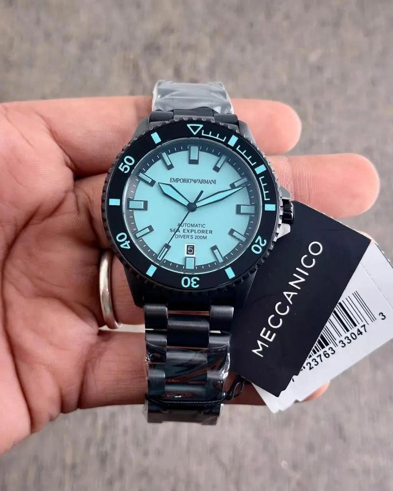 Emporio Armani Sea Explorer AR60084 1