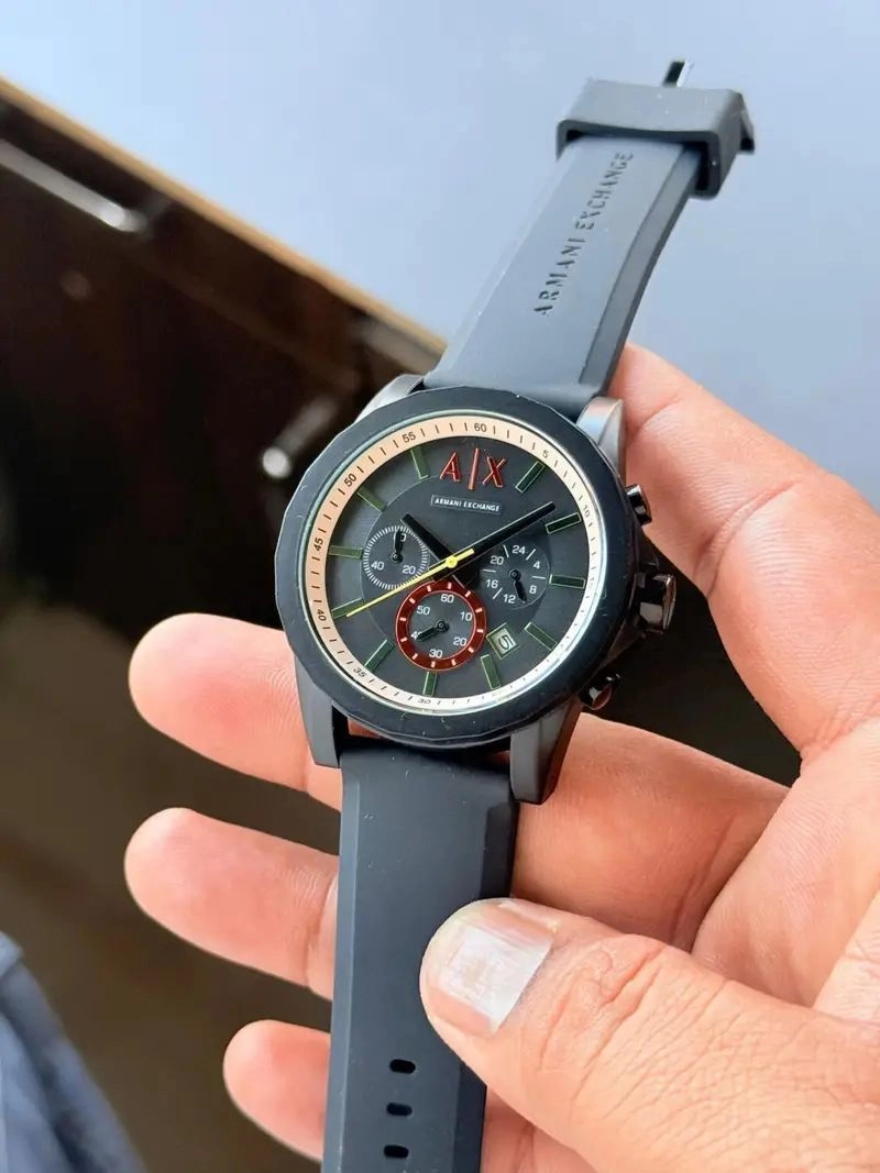 Armani Exchange Outerbanks Chronograph 4