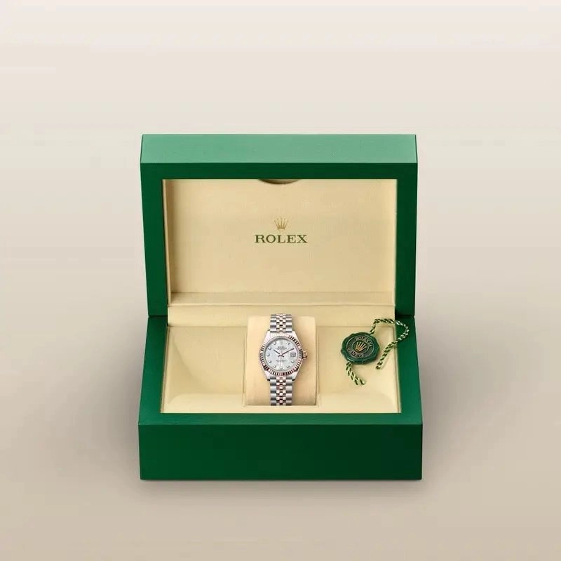 Rolex Oyster Perpetual Diamond-Style Dial 3