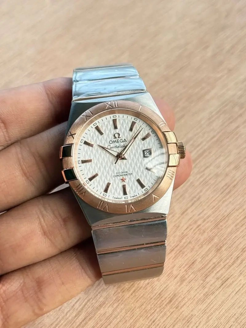 Omega Constellation Gold silver Dial 1