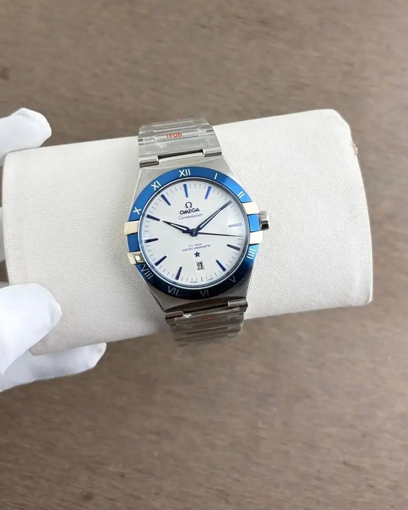 Omega Constellation White & Silver Co-Axial Master 3