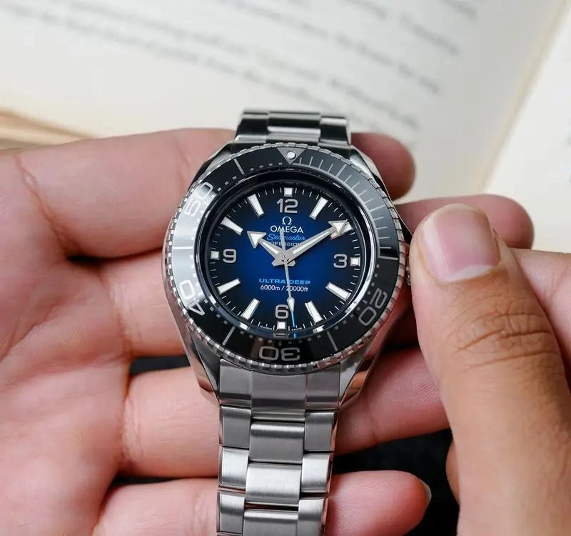 Omega Planet Ocean Master Chronometer 5