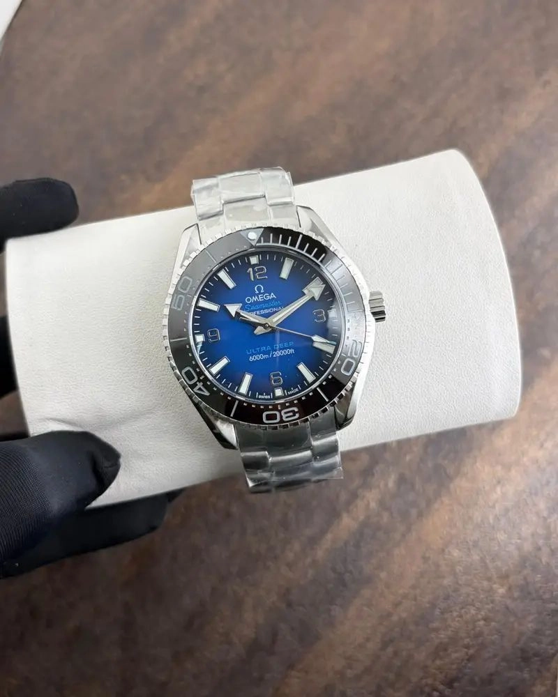 Omega Planet Ocean Master Chronometer 6