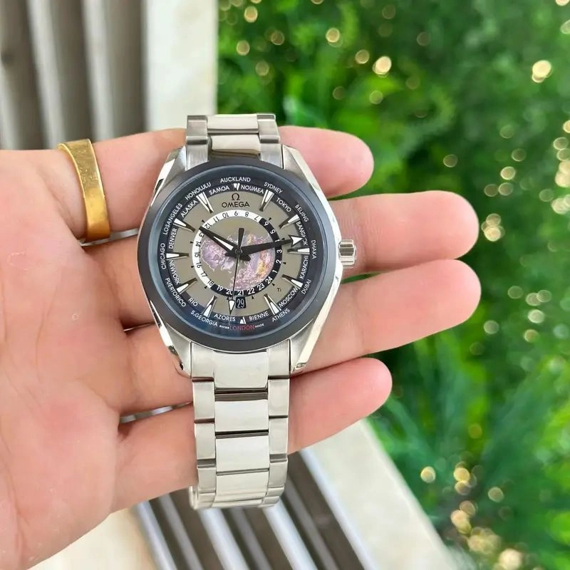 Omega Seamaster Aqua Terra Worldtimer 2