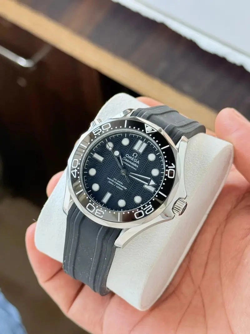 Omega Seamaster Diver 300M 4