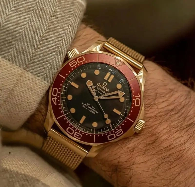 Omega Seamaster Diver 300M Bronze Edition 1