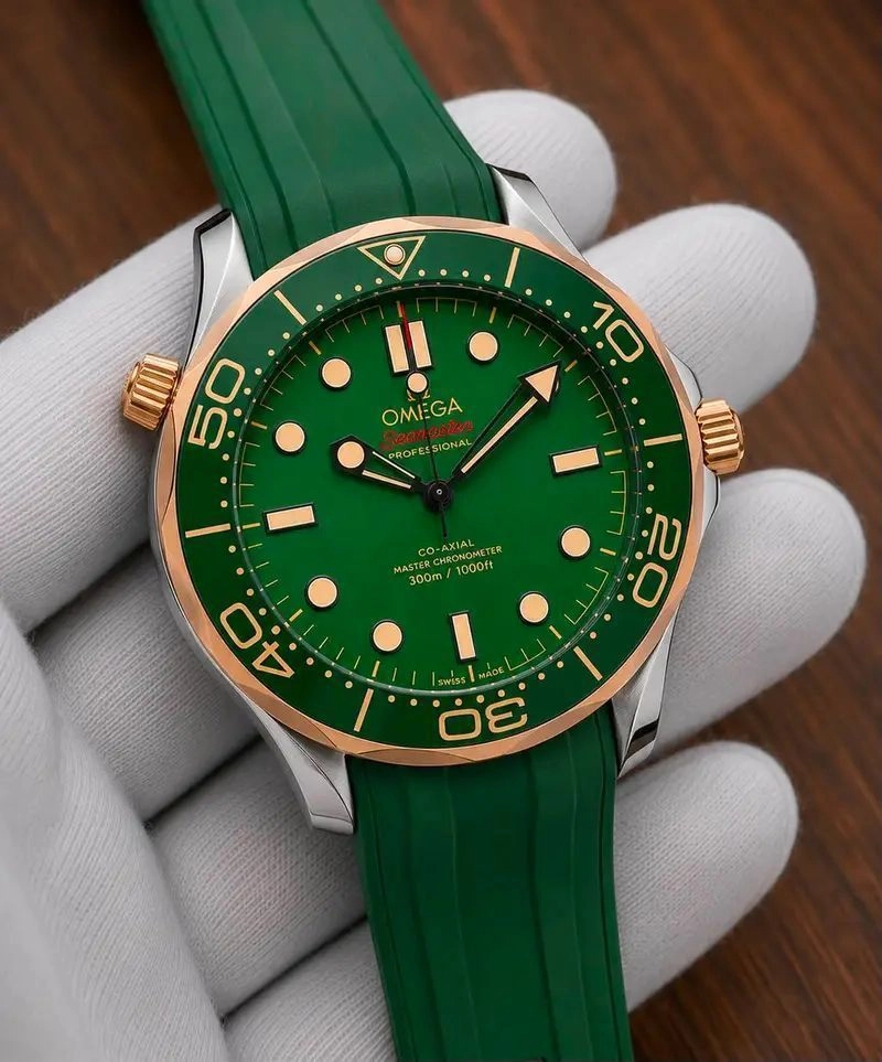 Omega Seamaster Diver Green Dial 1
