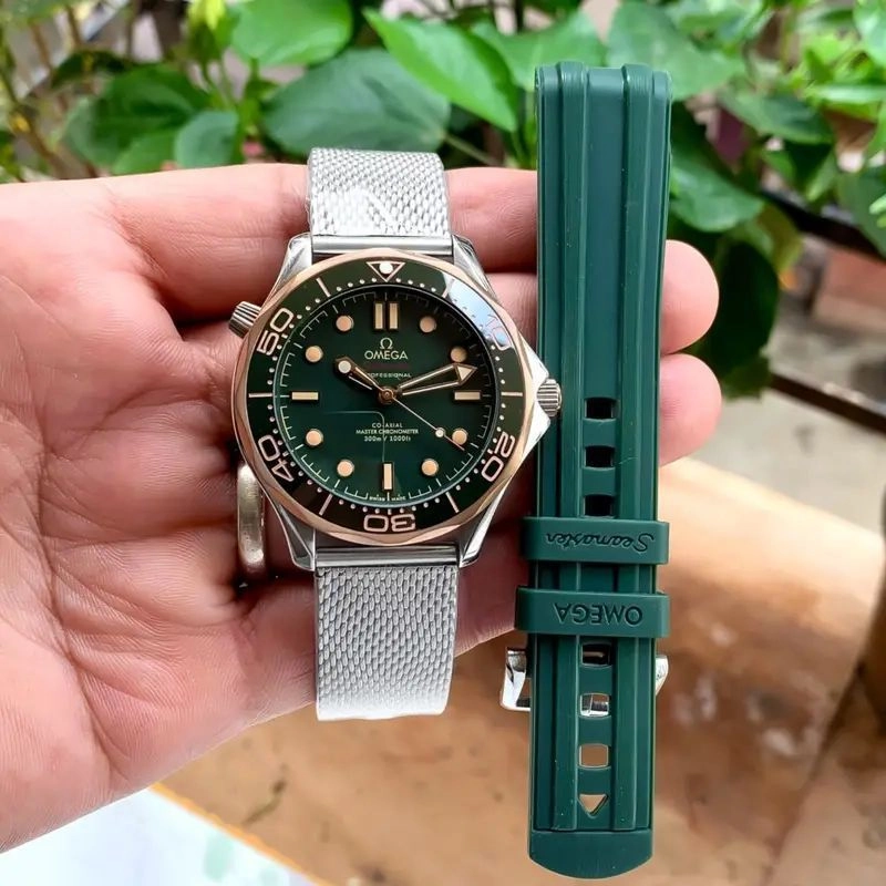 Omega Seamaster Green Ceramic Edition 4