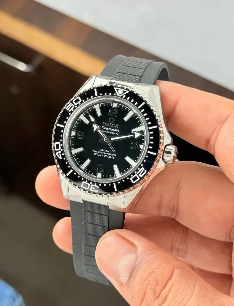 Omega Seamaster Planet Ocean 600M Automatic 7