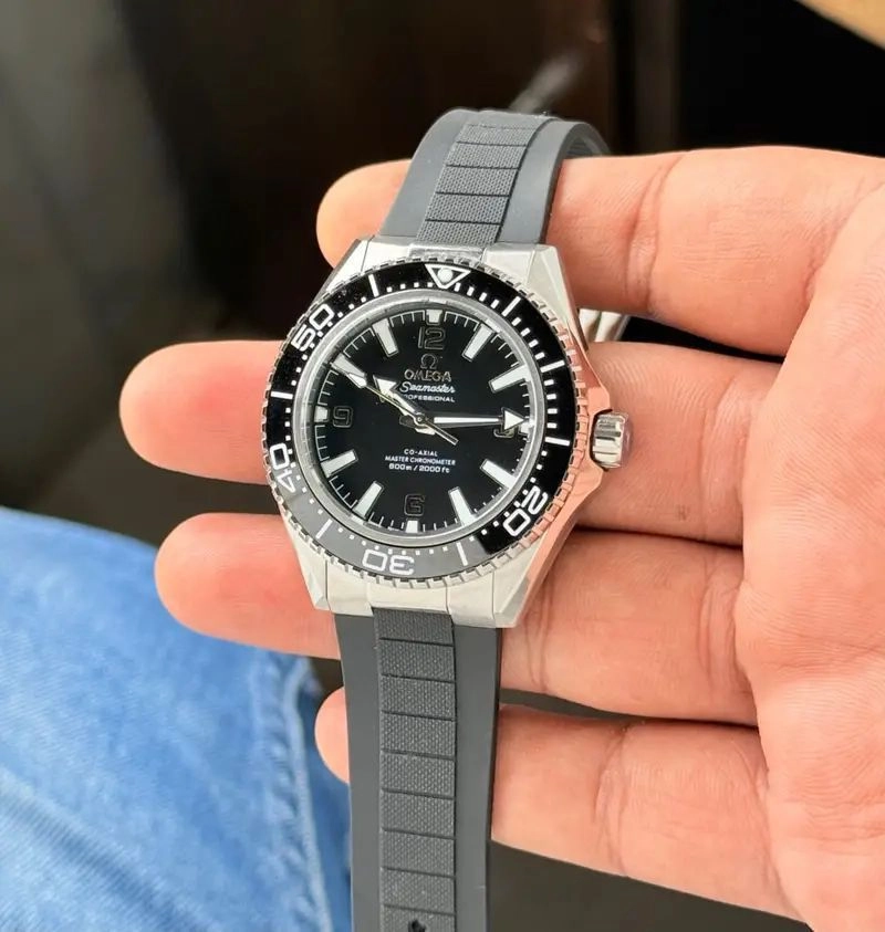Omega Seamaster Planet Ocean 600M Automatic 8