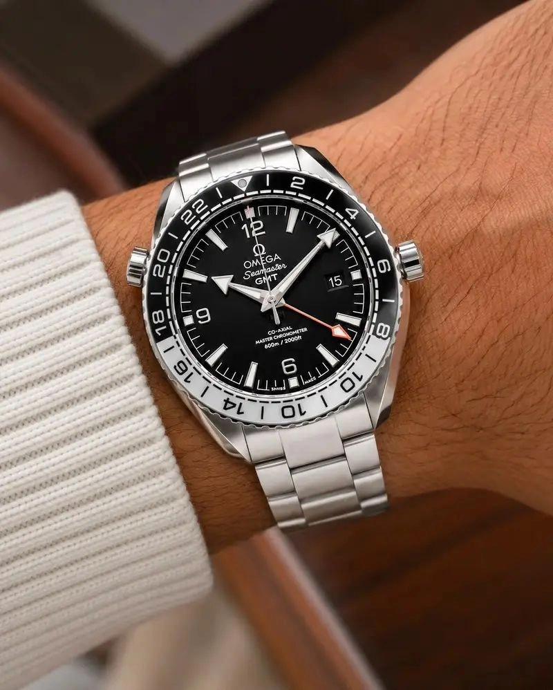 Omega Seamaster Planet Ocean 600M GMT Black Dial 3