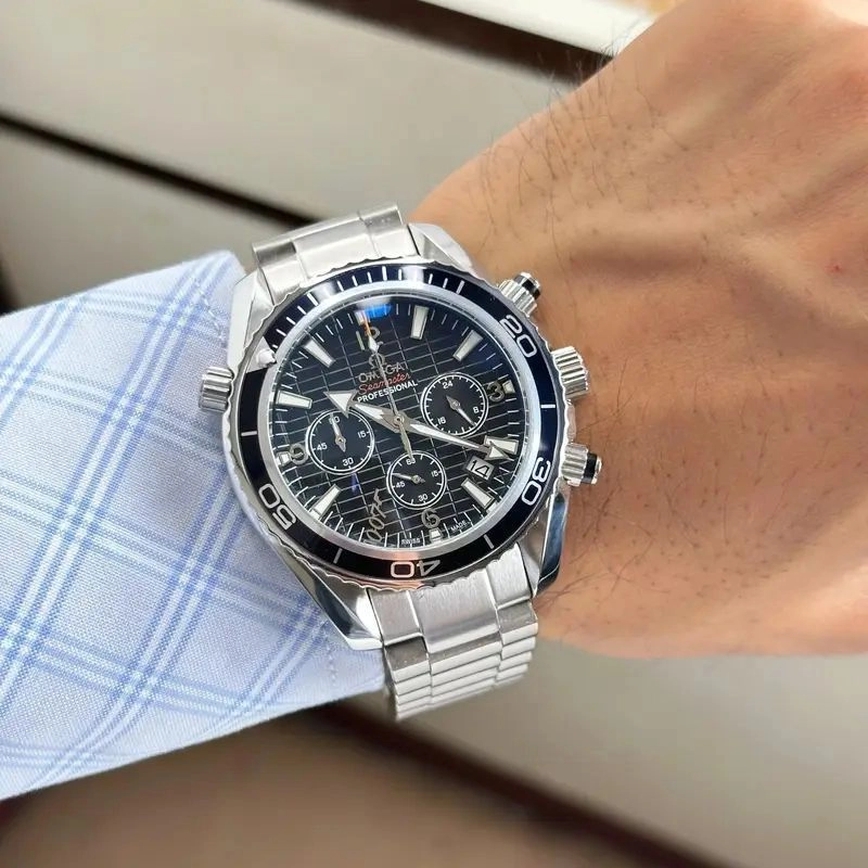 Omega Seamaster Professional Co-Axial Chronometer 5