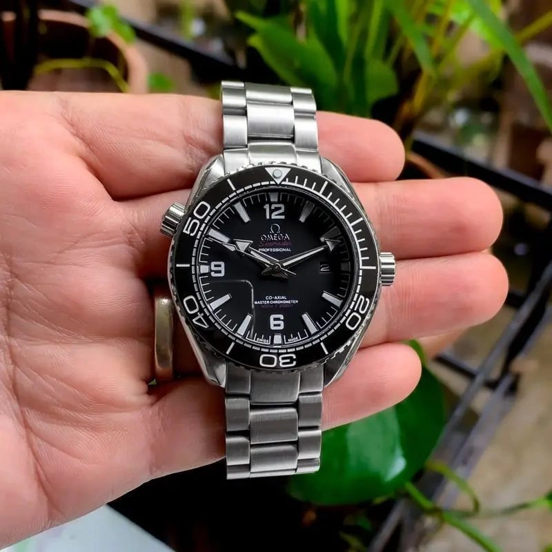 Omega Seamaster Silver Tone Automatic 1