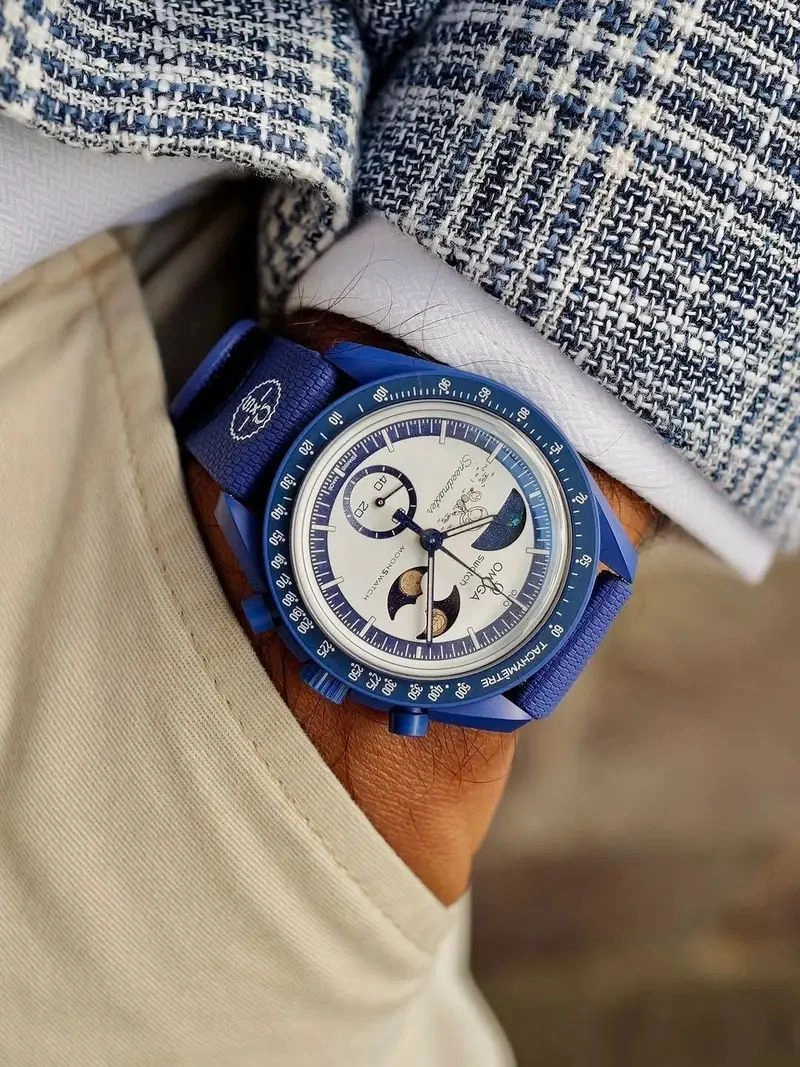 Omega X Swatch Mission to Earthphase 1