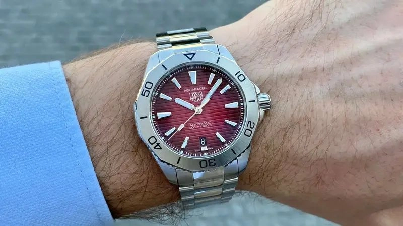 Tag Heuer Aquaracer Professional 2