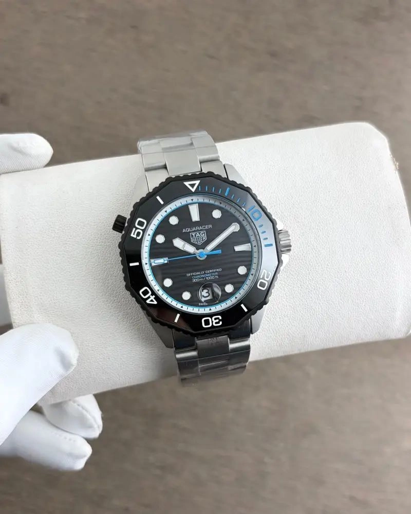 Tag Heuer Aquaracer Professional Black 5