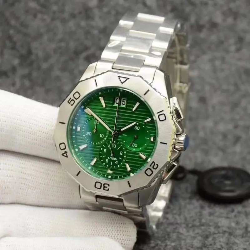 Tag Heuer Aquaracer Professional Chronograph 3