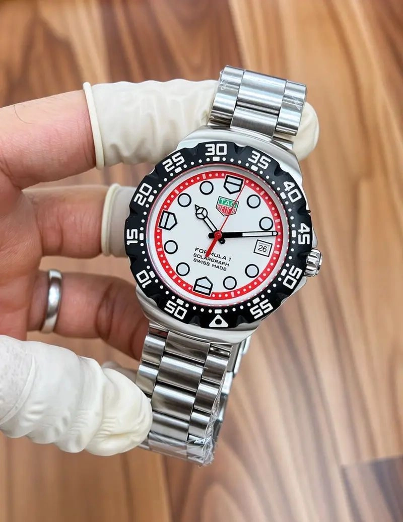 Tag Heuer Aquaracer Solargraph 2
