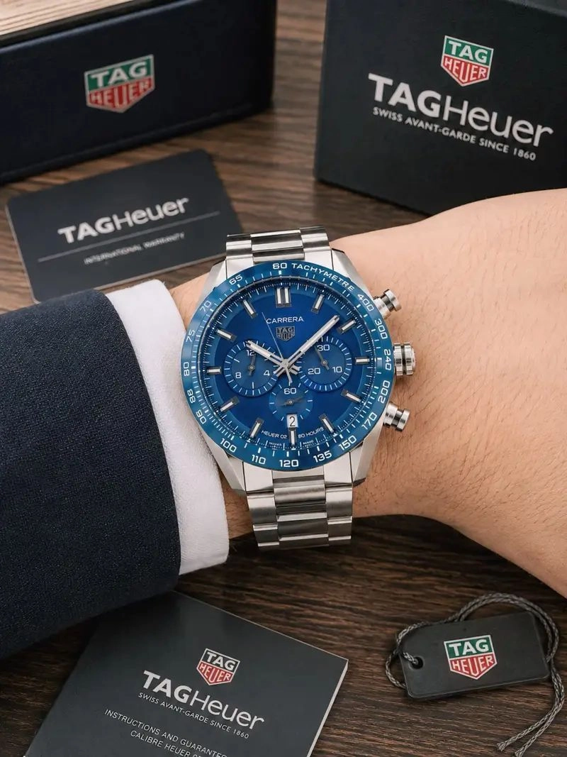 Tag Heuer Carrera Chronograph Green Dial 2