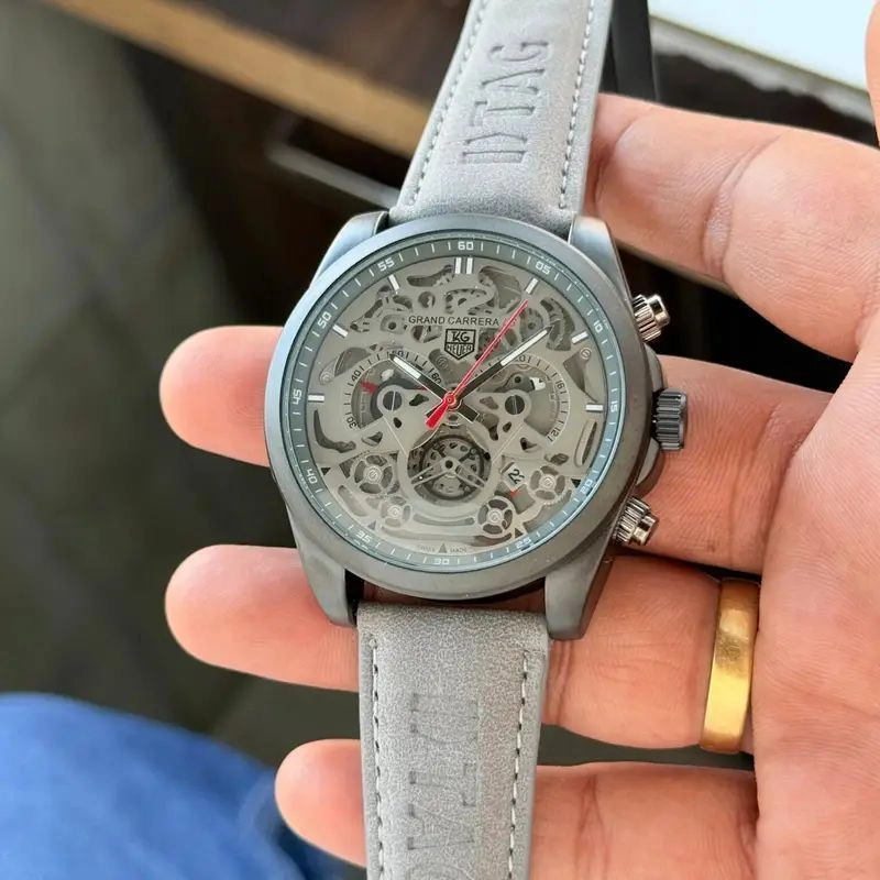 Tag Heuer CR7 Chronograph Grey Dial 2