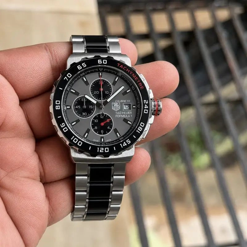 Tag Heuer Formula 1 Grey & Black Chronograph 1