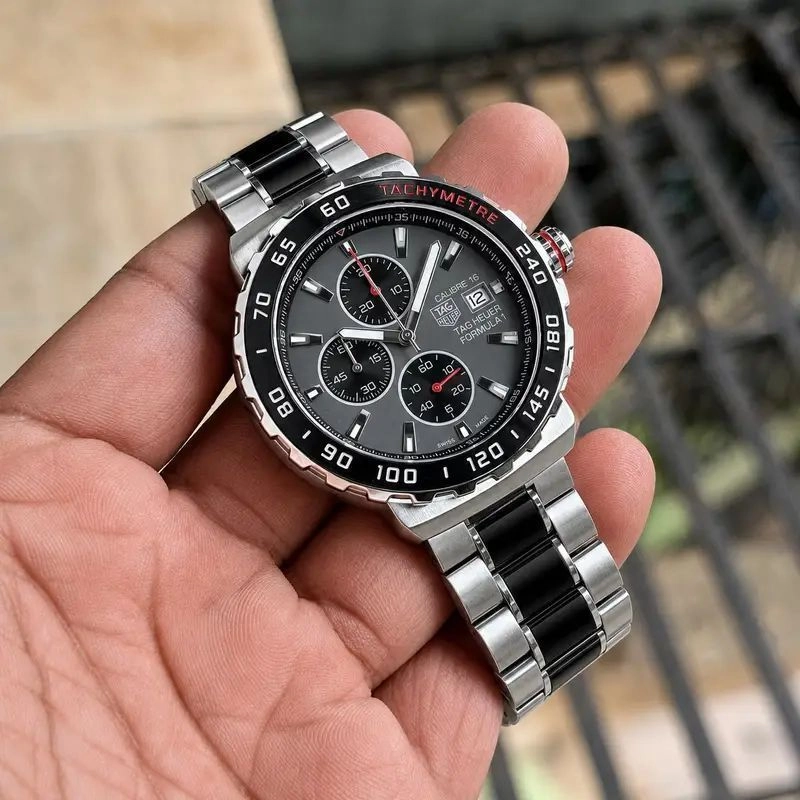Tag Heuer Formula 1 Grey & Black Chronograph 4