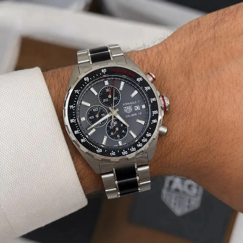 Tag Heuer Formula 1 Gulf Edition Chronograph 1