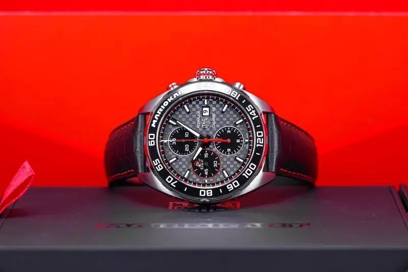 Tag Heuer Formula Mario Kart 1