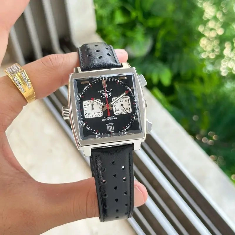 Tag heuer monaco black White chronograph 5