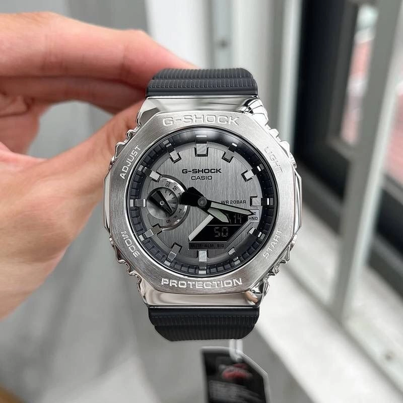 G Shock GM 2100 1ADR Silver Analog-Digital 1