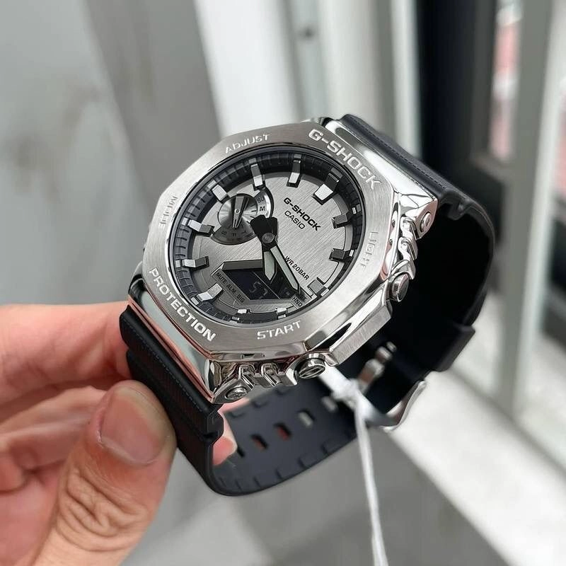 G Shock GM 2100 1ADR Silver Analog-Digital 3