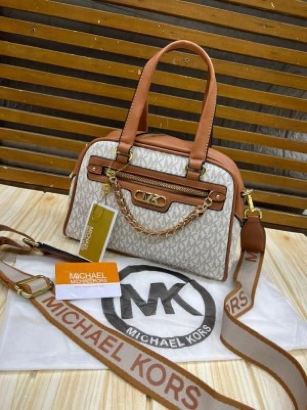 Michael_kor_Williamsburg Medium Logo Tote Bag 2015 1