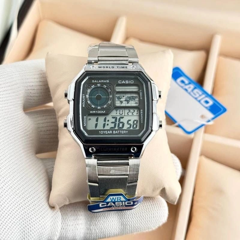Casio Illuminator Square Dial Digital 1
