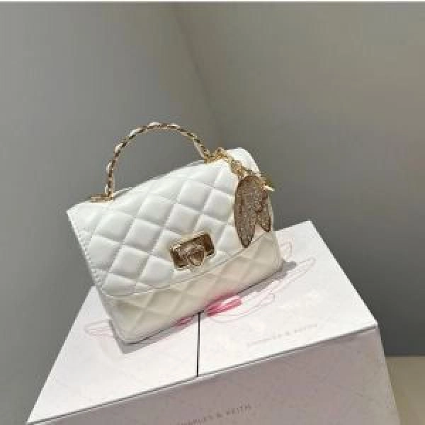 Charle & KEITH HOBO BAG WITH OG BOX (white) 5735 4