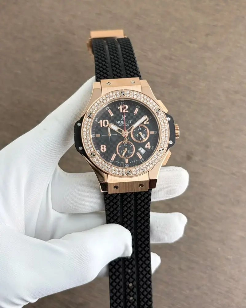 Hublot Big Bang Diamonds Chronograph 3