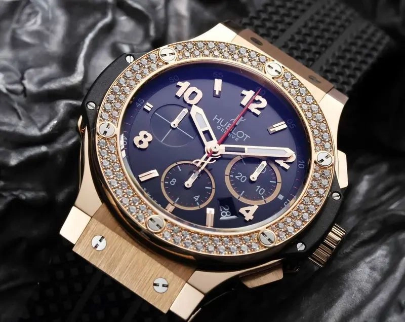 Hublot Big Bang Diamonds Chronograph 4