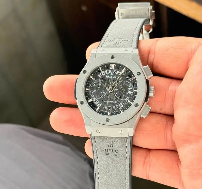 Hublot Big Bang Grey Chronograph Quartz 2