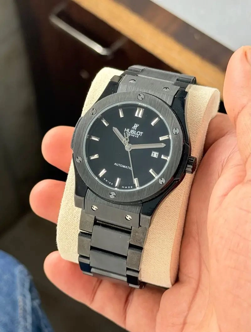 Hublot Classic Fusion Automatic Black & Grey 2