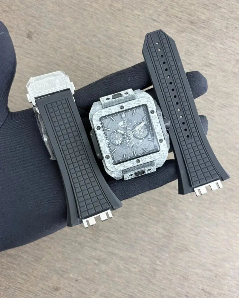 Hublot Square Bang Unico King Chronograph 4