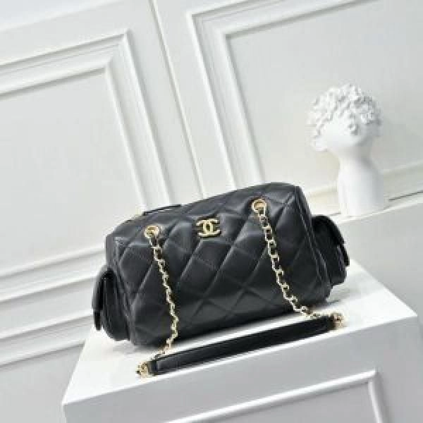 CHANE BOWLING QUILTED HANDBAG WITH BOX 5157 2