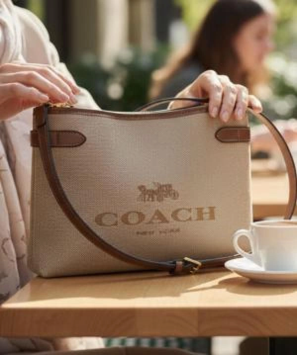 COAC ANNAH BUCKET BAG WITH BOX 5041 1